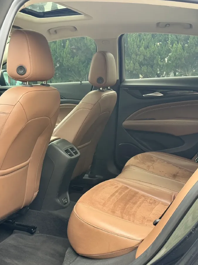 2019 Buick Regal 1.5T 170HP L4 9AT,autocango,china used car exporter,china ev exporter,chinese used car exporter,chinese used ev exporter