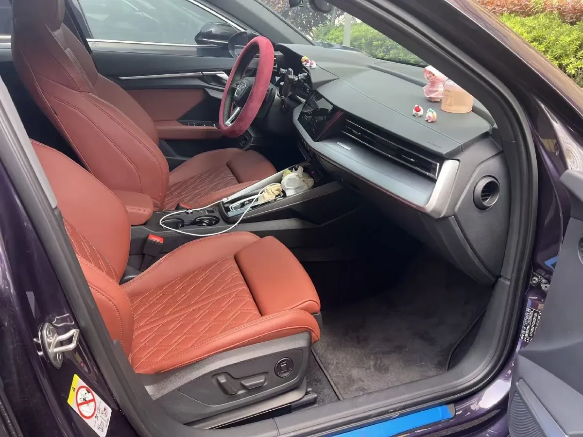 2025 Audi A3 1.5T 160HP L4 7DCT,autocango,china used car exporter,china ev exporter,chinese used car exporter,chinese used ev exporter