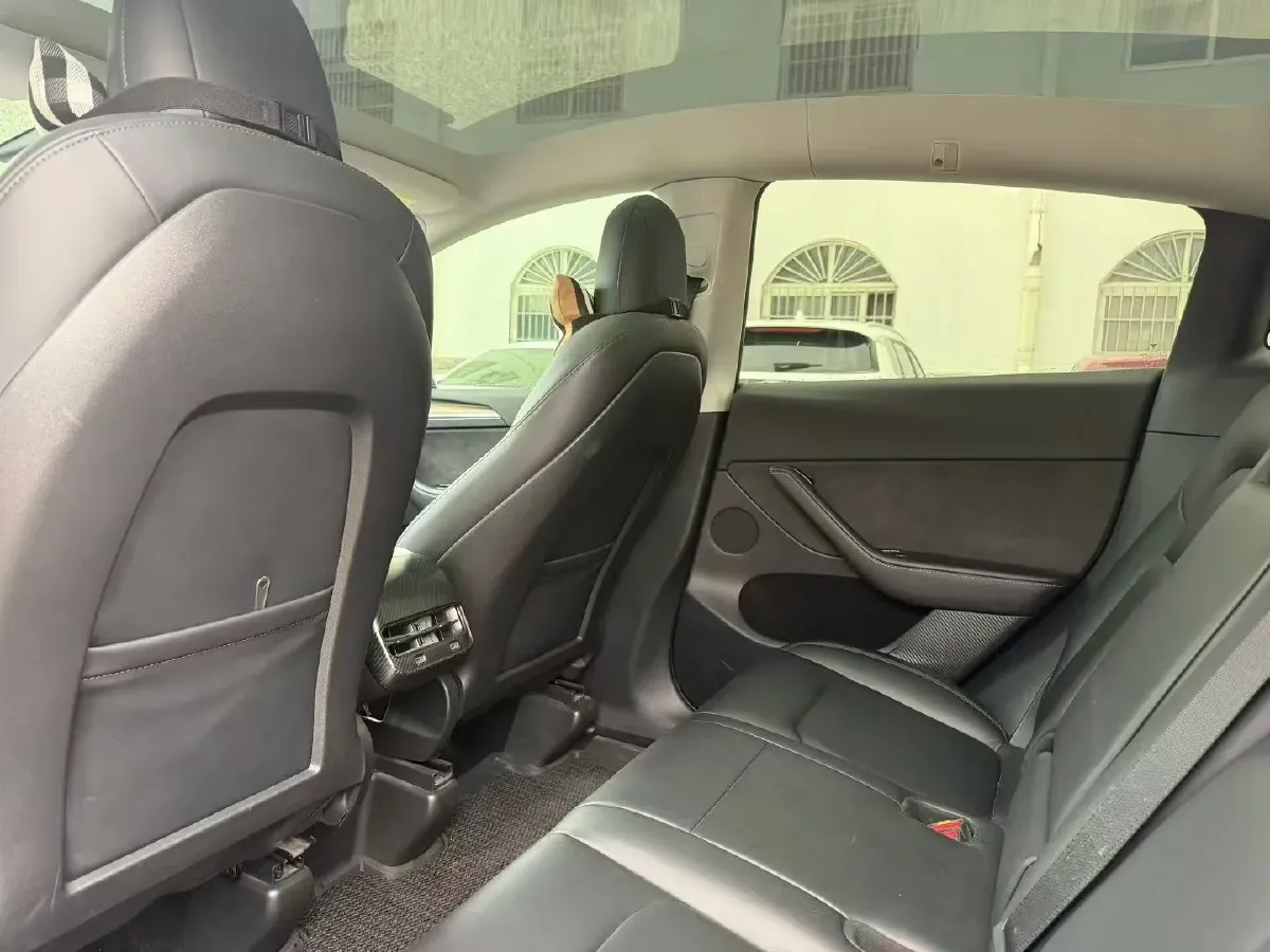 2021 MINI COUNTRYMAN 1.5T 136HP L3 8AT,autocango,china used car exporter,china ev exporter,chinese used car exporter,chinese used ev exporter