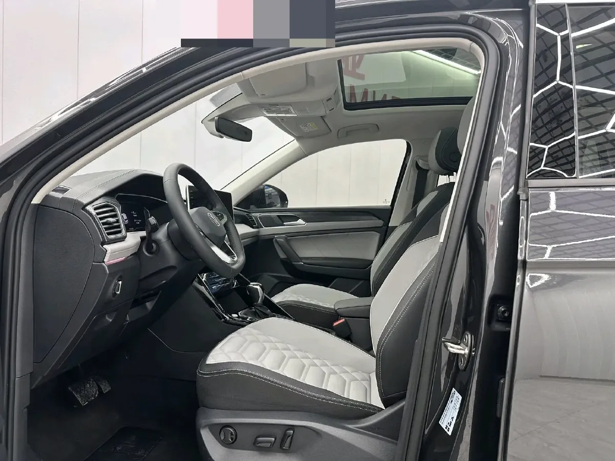 2023 Volkswagen Tayron 1.4T 150HP L4 7DCT,autocango,china used car exporter,china ev exporter,chinese used car exporter,chinese used ev exporter