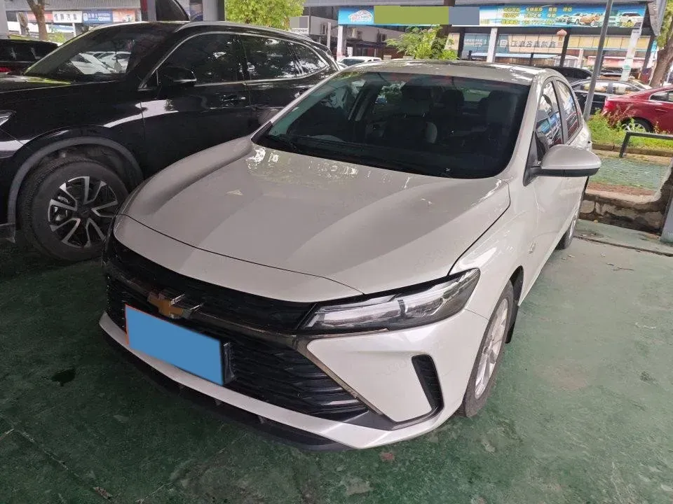 2023 Chevrolet Monza 1.5L 113HP L4 6DCT,autocango,china used car exporter,china ev exporter,chinese used car exporter,chinese used ev exporter