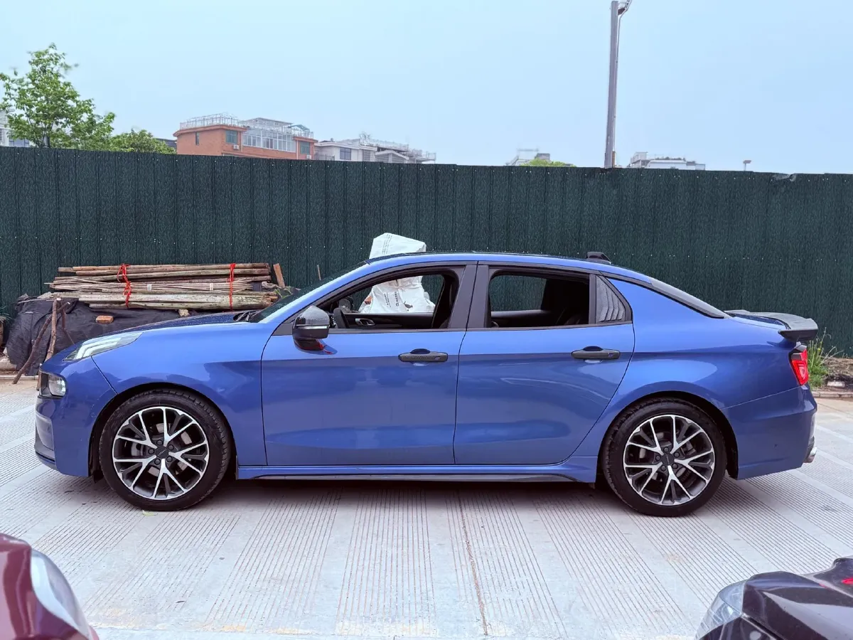 2019 LYNK&CO 01 2.0T 190HP L4 6AT,autocango,china used car exporter,china ev exporter,chinese used car exporter,chinese used ev exporter