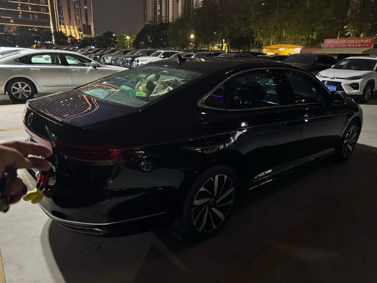 2022 Xpeng P7 BEV 60.2KWH,autocango,china used car exporter,china ev exporter,chinese used car exporter,chinese used ev exporter
