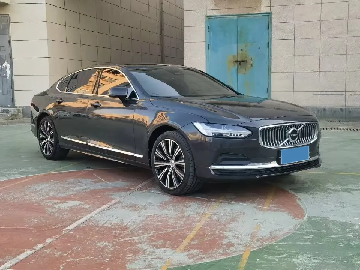 2024 Volvo S90 2.0T 250HP L4 8AT,autocango,china used car exporter,china ev exporter,chinese used car exporter,chinese used ev exporter