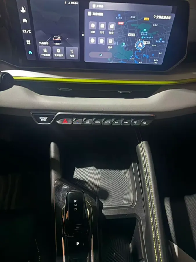 2023 Geely Coolray 1.5T 181HP L4 7DCT,autocango,china used car exporter,china ev exporter,chinese used car exporter,chinese used ev exporter