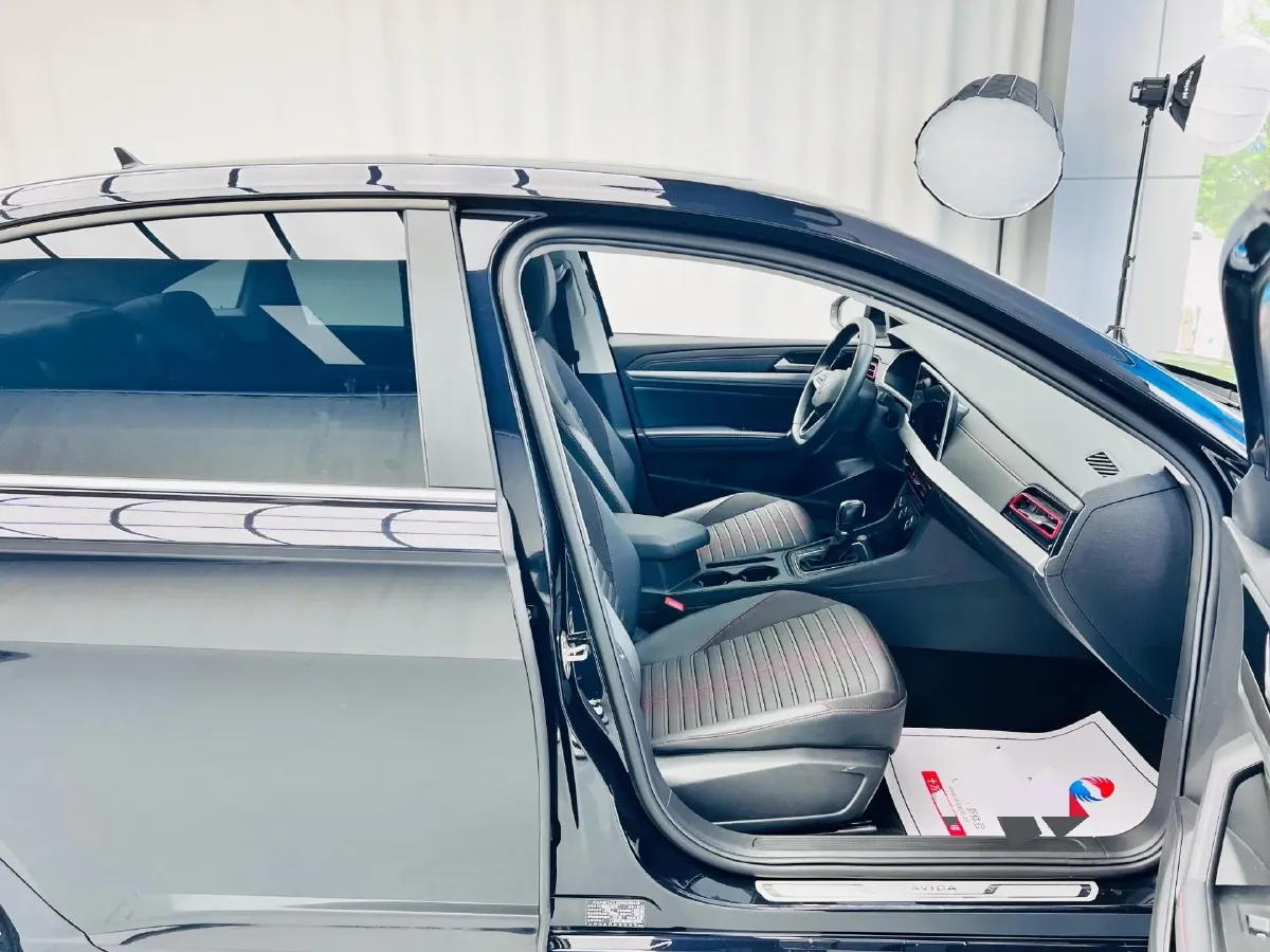 2023 Volkswagen Lavida 1.4T 150HP L4 7DCT,autocango,china used car exporter,china ev exporter,chinese used car exporter,chinese used ev exporter