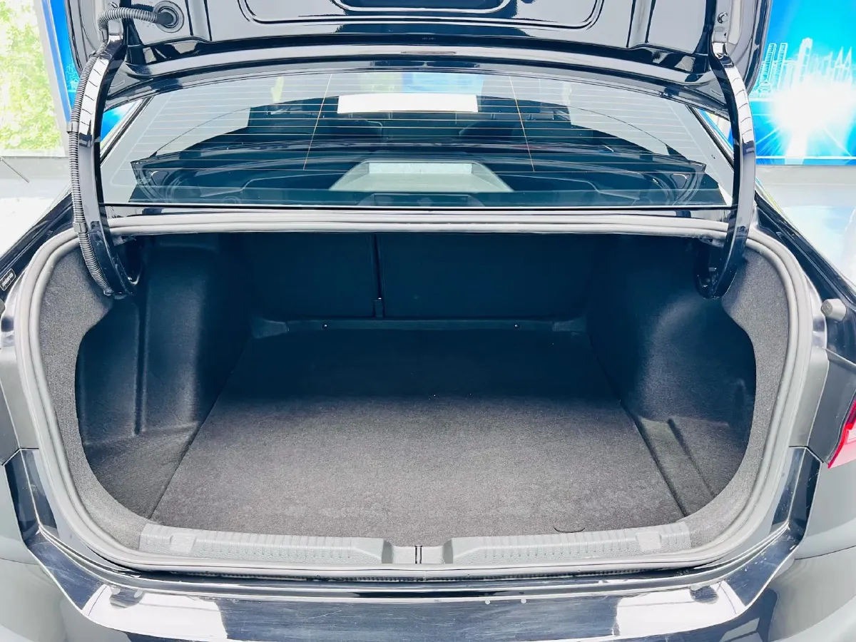 2023 Volkswagen Lavida 1.4T 150HP L4 7DCT,autocango,china used car exporter,china ev exporter,chinese used car exporter,chinese used ev exporter