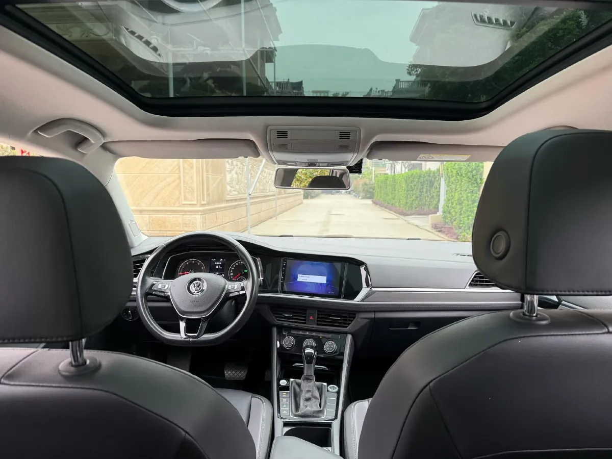 2020 Volkswagen Sagitar 1.2T 116HP L4 7DCT,autocango,china used car exporter,china ev exporter,chinese used car exporter,chinese used ev exporter