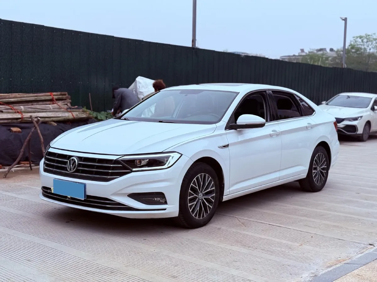 2020 Volkswagen Sagitar 1.2T 116HP L4 7DCT,autocango,china used car exporter,china ev exporter,chinese used car exporter,chinese used ev exporter