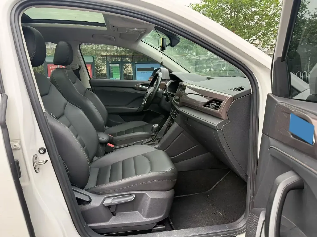 2021 Volkswagen Tharu 1.4T 150HP L4 7DCT,autocango,china used car exporter,china ev exporter,chinese used car exporter,chinese used ev exporter