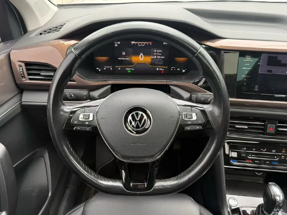 2021 Volkswagen Tharu 1.4T 150HP L4 7DCT,autocango,china used car exporter,china ev exporter,chinese used car exporter,chinese used ev exporter