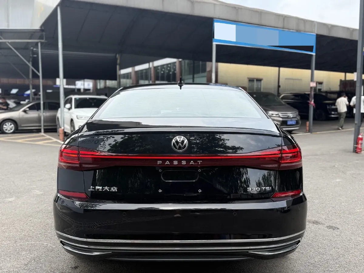 2023 Volkswagen Passat 2.0T 186HP L4 7DCT,autocango,china used car exporter,china ev exporter,chinese used car exporter,chinese used ev exporter
