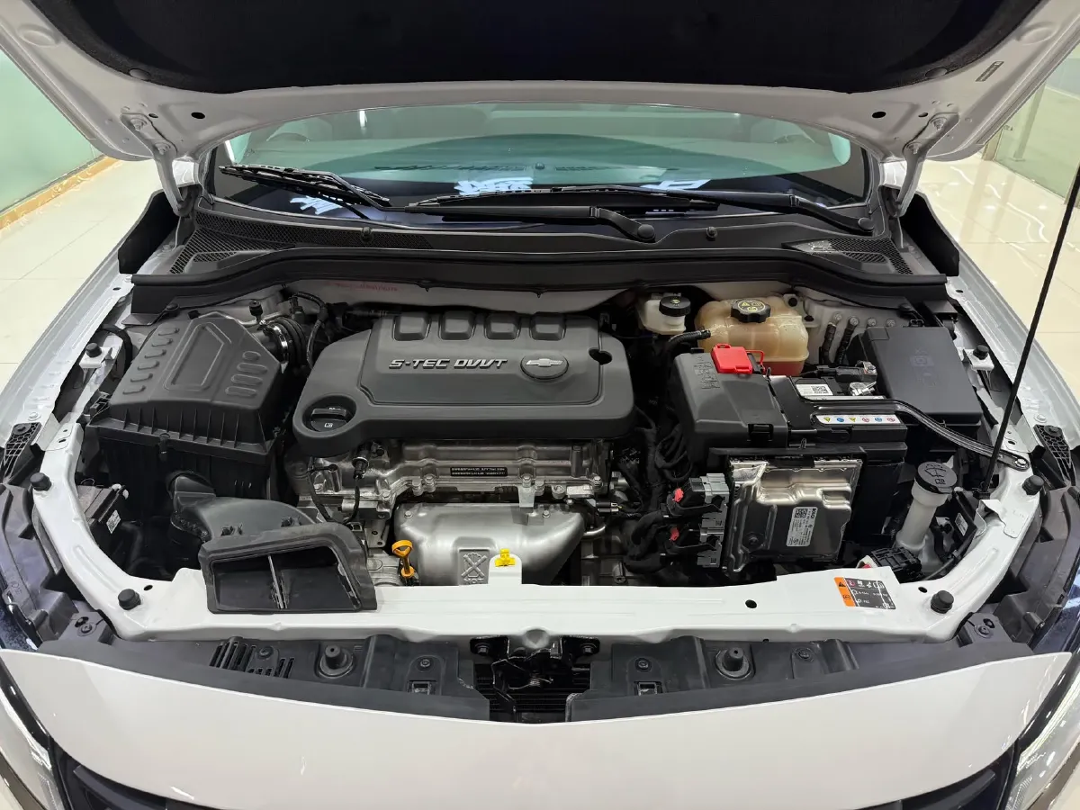 2024 Chevrolet Monza 1.5L 113HP L4 6DCT,autocango,china used car exporter,china ev exporter,chinese used car exporter,chinese used ev exporter