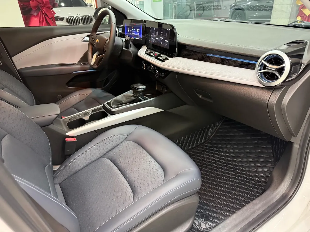 2024 Chevrolet Monza 1.5L 113HP L4 6DCT,autocango,china used car exporter,china ev exporter,chinese used car exporter,chinese used ev exporter