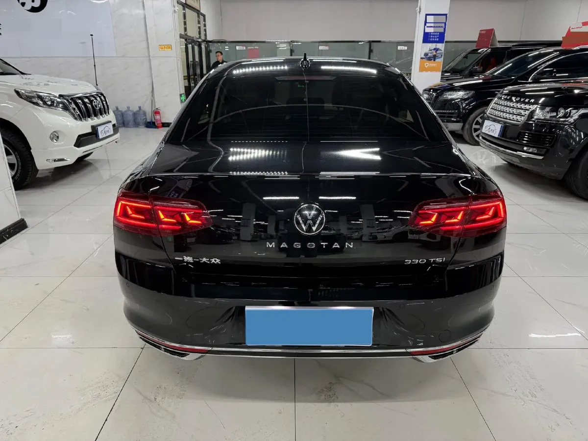 2023 Volkswagen Magotan 2.0T 186HP L4 7DCT,autocango,china used car exporter,china ev exporter,chinese used car exporter,chinese used ev exporter