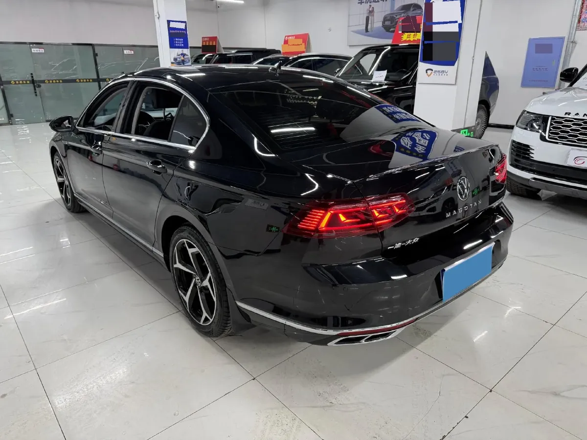 2023 Volkswagen Magotan 2.0T 186HP L4 7DCT,autocango,china used car exporter,china ev exporter,chinese used car exporter,chinese used ev exporter