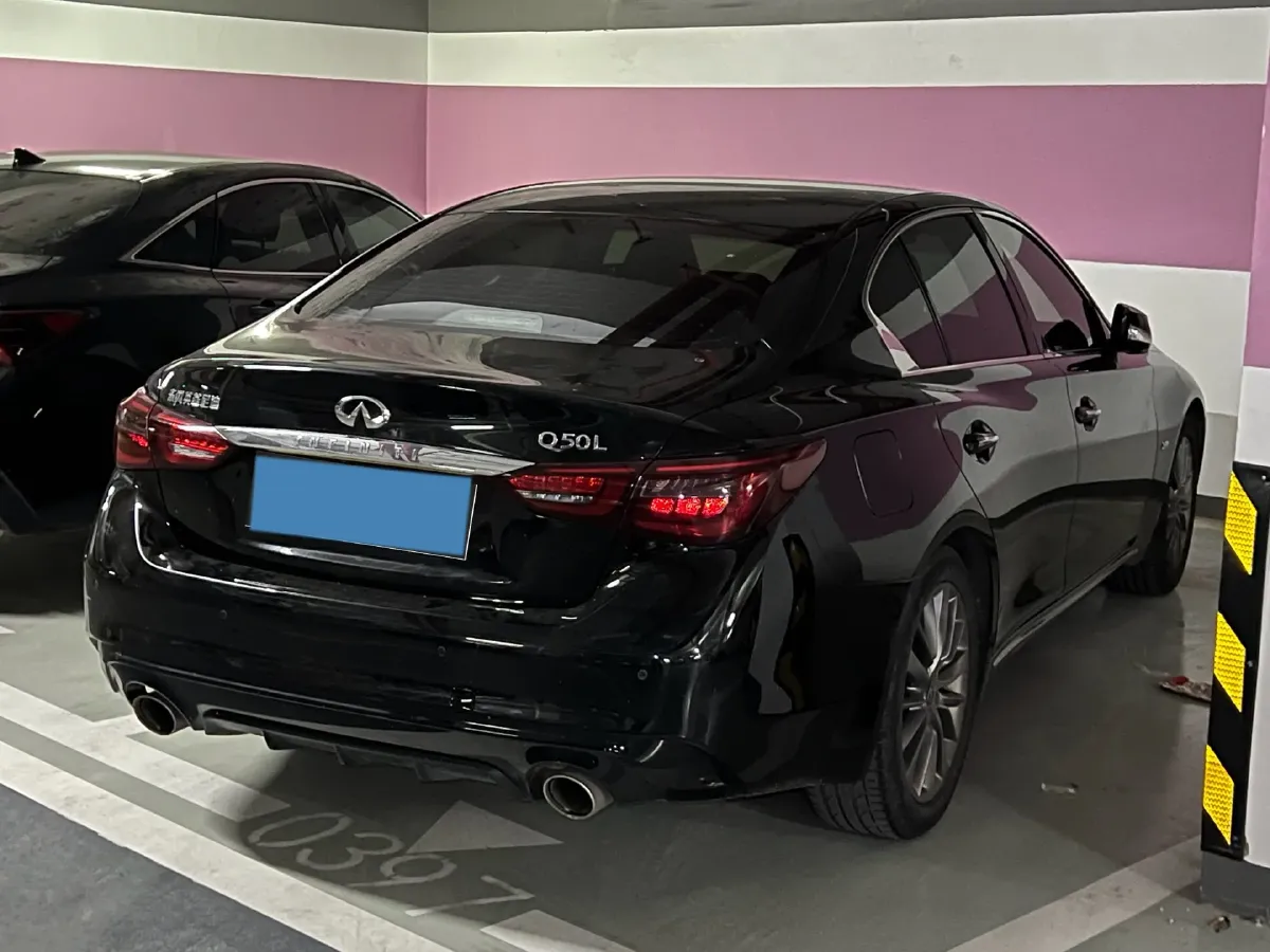2021 Infiniti Q50L 2.0T 211HP L4 7AT,autocango,china used car exporter,china ev exporter,chinese used car exporter,chinese used ev exporter
