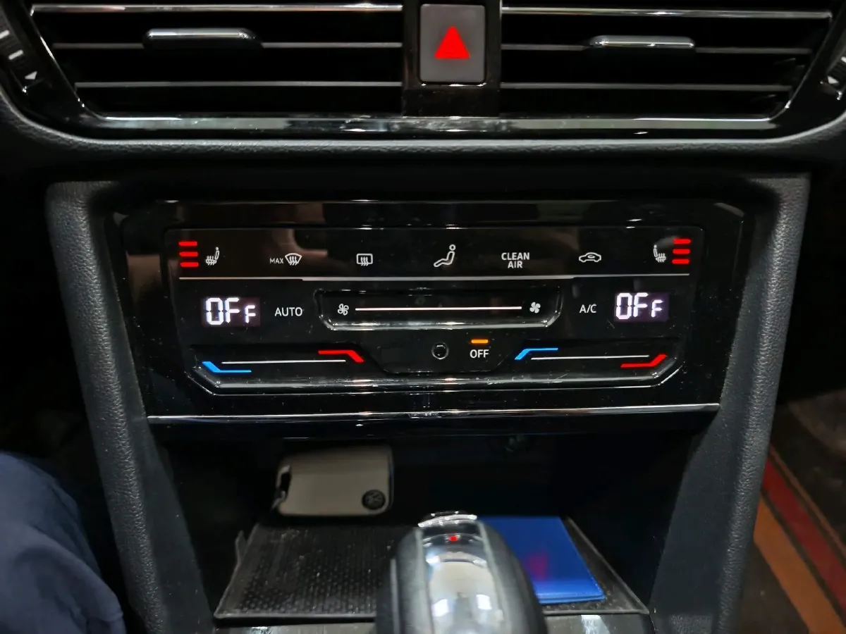 2021 Volkswagen Tharu 1.4T 150HP L4 7DCT,autocango,china used car exporter,china ev exporter,chinese used car exporter,chinese used ev exporter