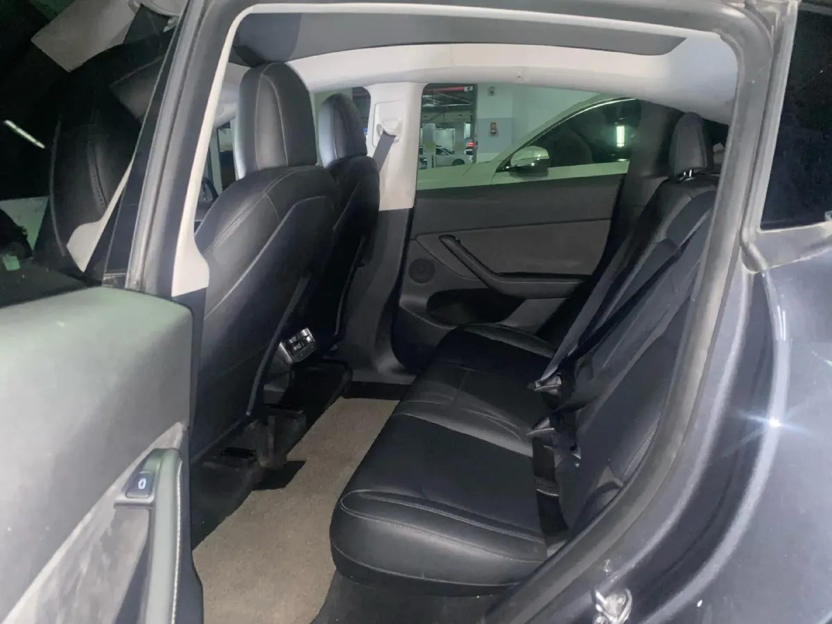 2021 Tesla Model Y BEV 60KWH,autocango,china used car exporter,china ev exporter,chinese used car exporter,chinese used ev exporter