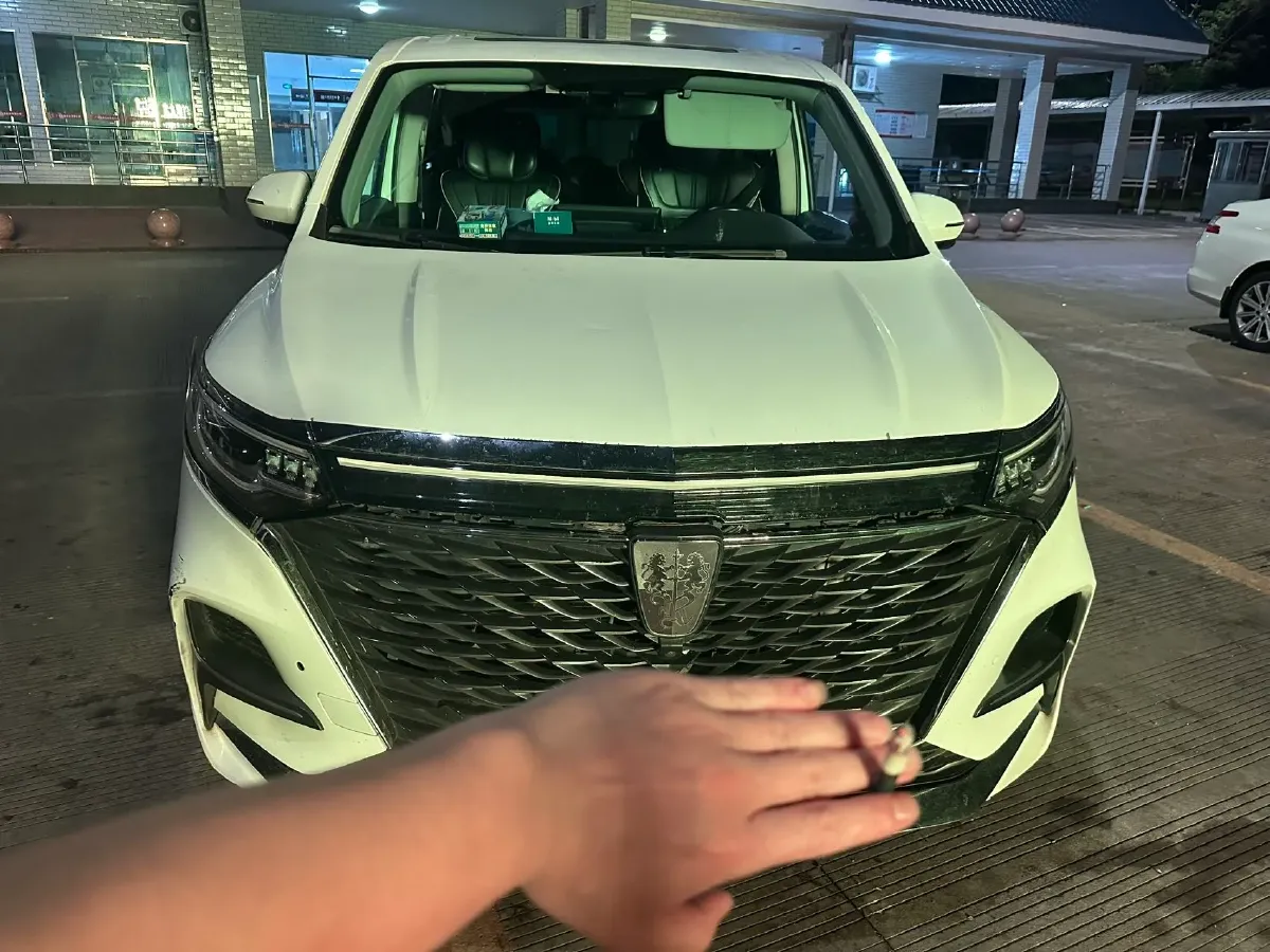 2021 Roewe iMAX8 2.0T 234HP L4 8AT,autocango,china used car exporter,china ev exporter,chinese used car exporter,chinese used ev exporter