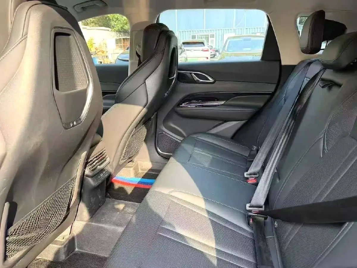 2025 HongQi HS3 1.5T 150HP L4 1DHT PHEV,autocango,china used car exporter,china ev exporter,chinese used car exporter,chinese used ev exporter