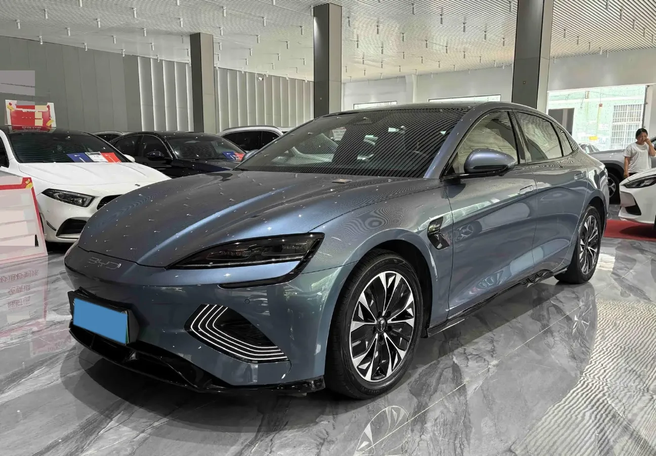 2022 MAXUS DaJia 5 BEV 70KWH,autocango,china used car exporter,china ev exporter,chinese used car exporter,chinese used ev exporter