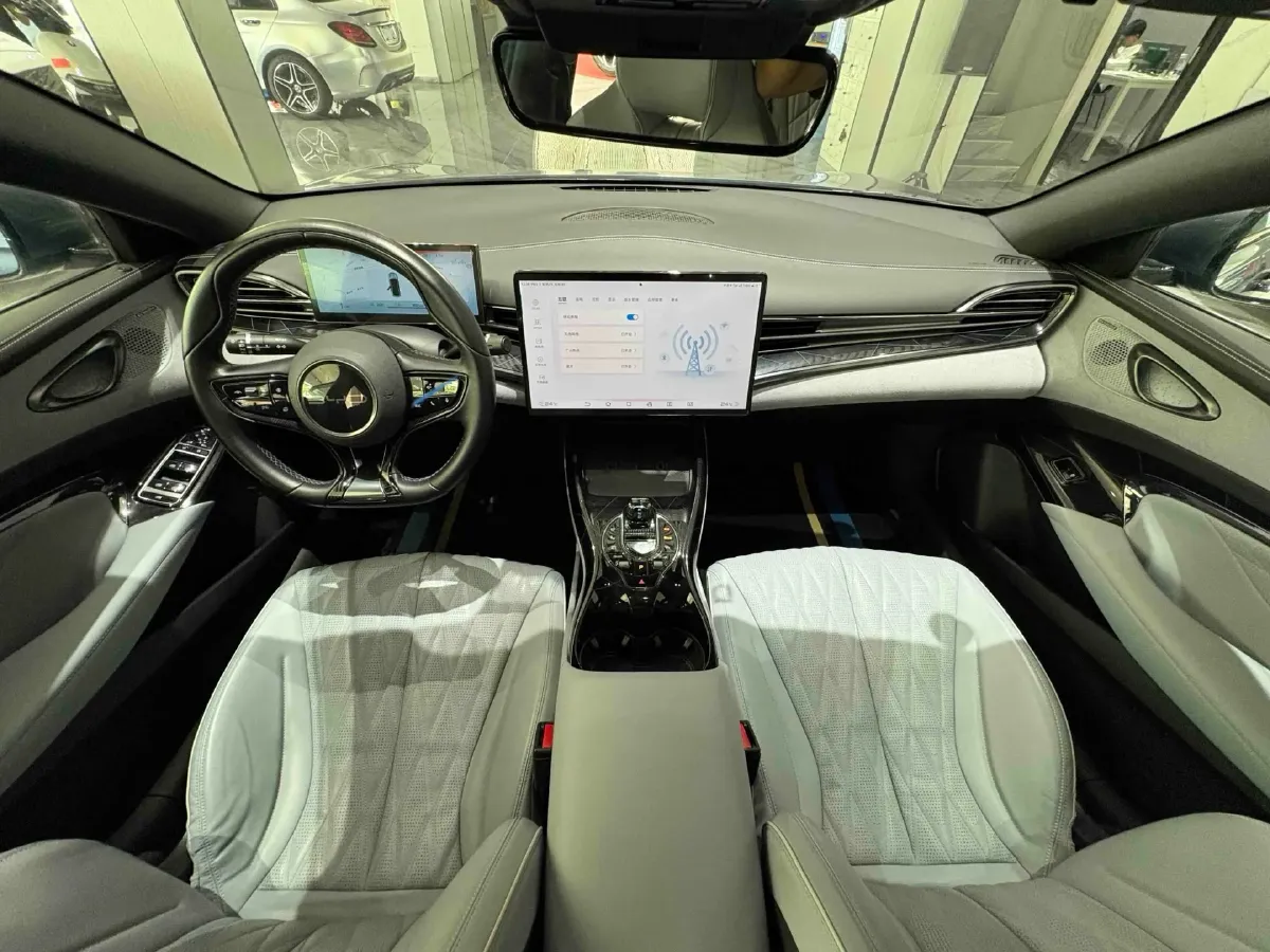 2022 MAXUS DaJia 5 BEV 70KWH,autocango,china used car exporter,china ev exporter,chinese used car exporter,chinese used ev exporter