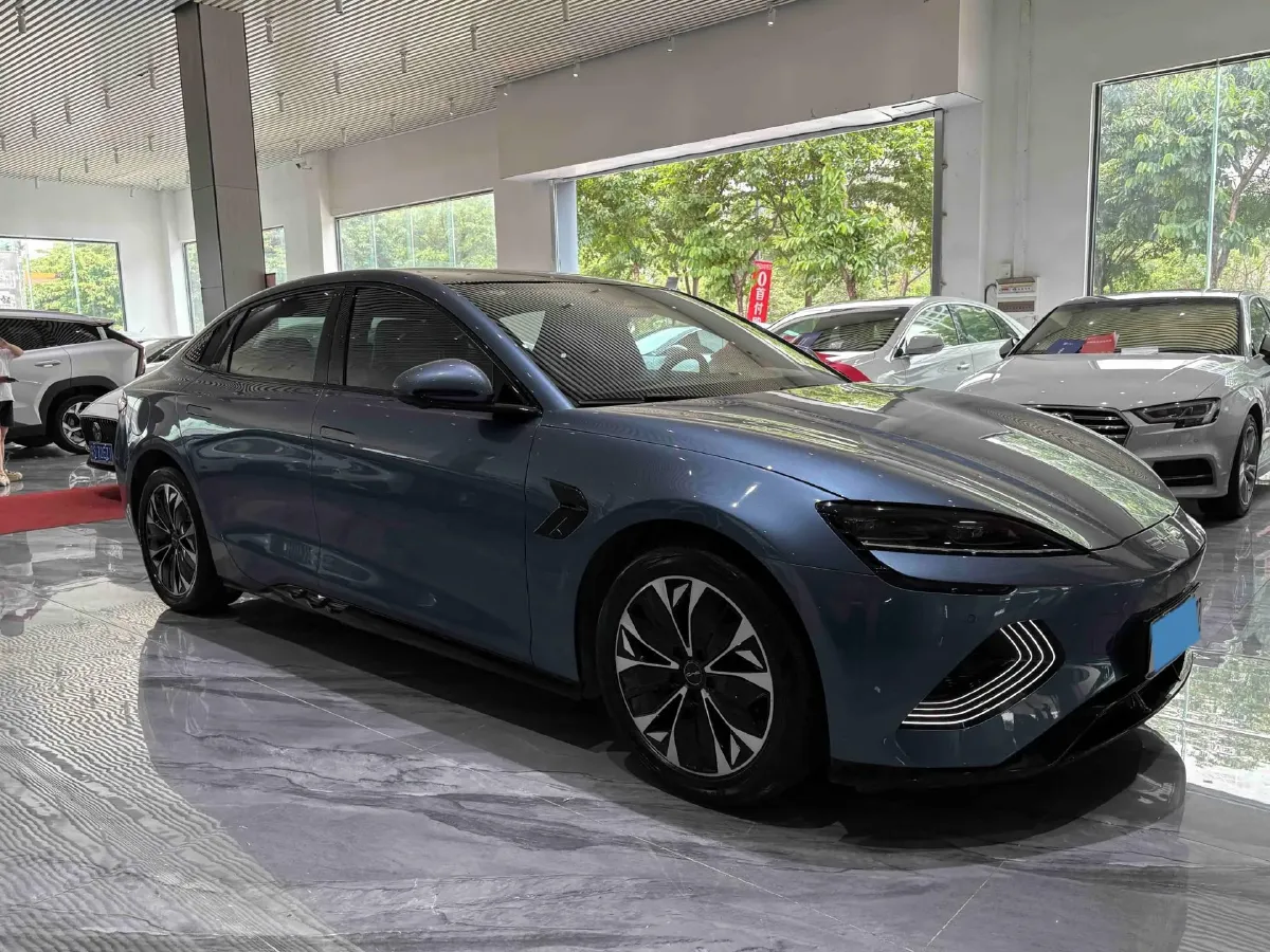 2022 MAXUS DaJia 5 BEV 70KWH,autocango,china used car exporter,china ev exporter,chinese used car exporter,chinese used ev exporter
