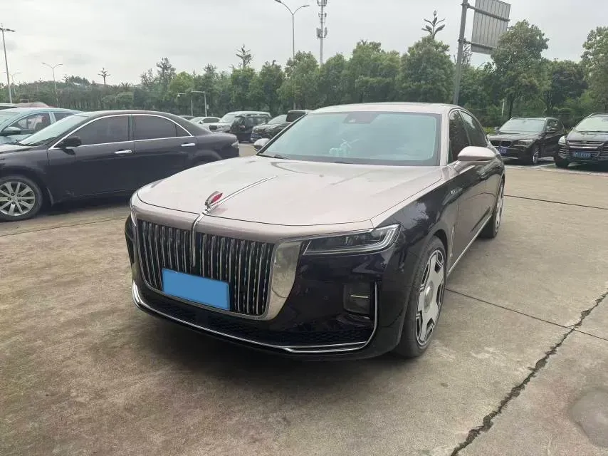 2020 HongQi H9 3.0T 283HP V6 7DCT,autocango,china used car exporter,china ev exporter,chinese used car exporter,chinese used ev exporter