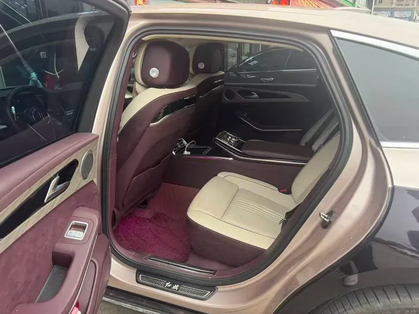 2020 HongQi H9 3.0T 283HP V6 7DCT,autocango,china used car exporter,china ev exporter,chinese used car exporter,chinese used ev exporter