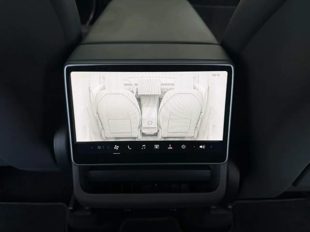 2025 Tesla Model Y BEV 62.5KWH,autocango,china used car exporter,china ev exporter,chinese used car exporter,chinese used ev exporter