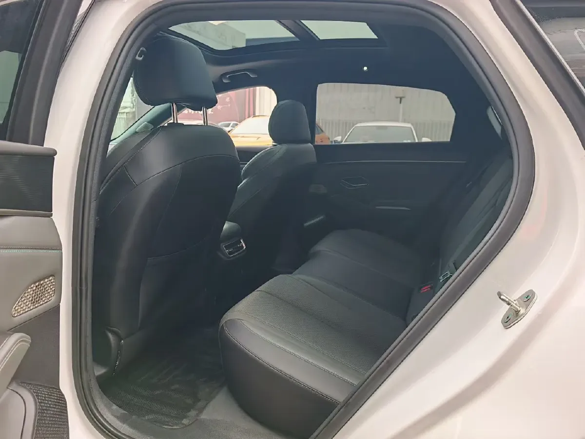 2024 BYD QinL 1.5L 101HP L4 E-CVT PHEV 15.87KWH,autocango,china used car exporter,china ev exporter,chinese used car exporter,chinese used ev exporter