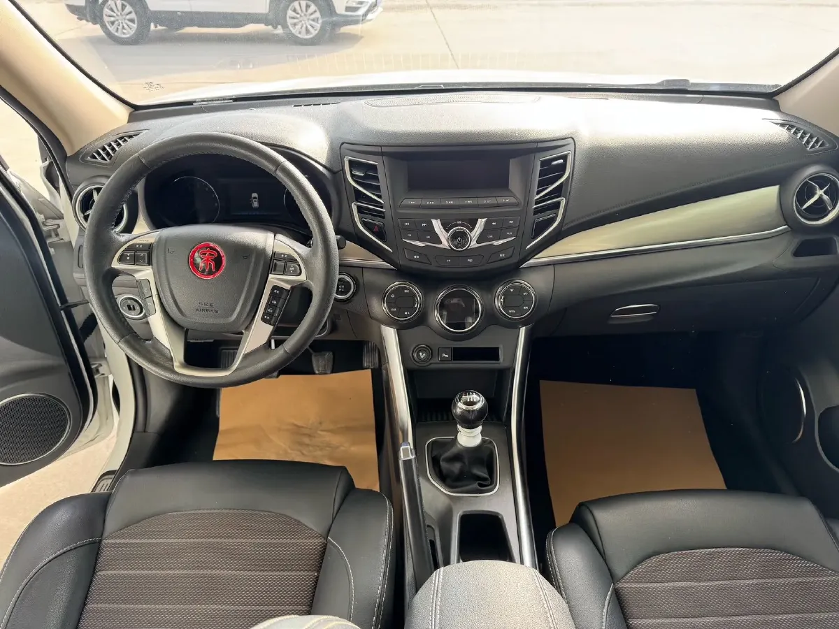 2017 BYD Song 1.5T 154HP L4 6MT,autocango,china used car exporter,china ev exporter,chinese used car exporter,chinese used ev exporter