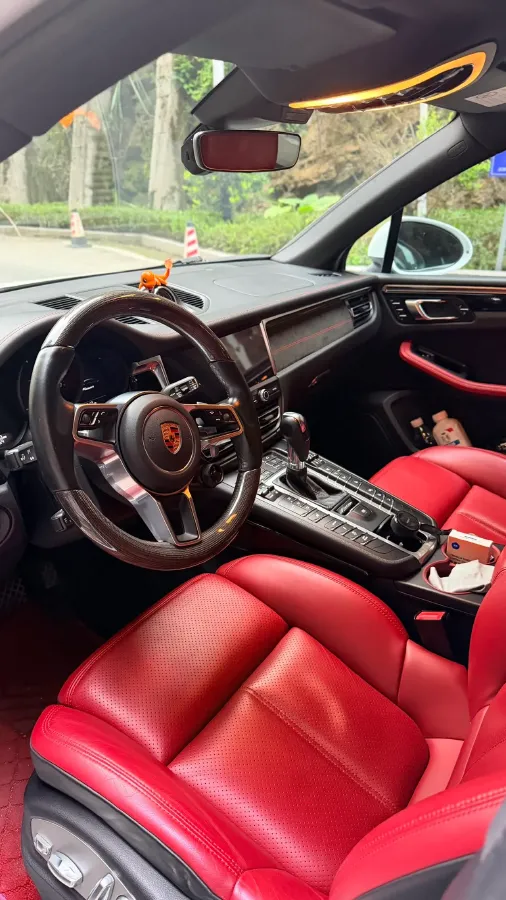 2018 Porsche Macan 2.0T 252HP L4 7DCT,autocango,china used car exporter,china ev exporter,chinese used car exporter,chinese used ev exporter