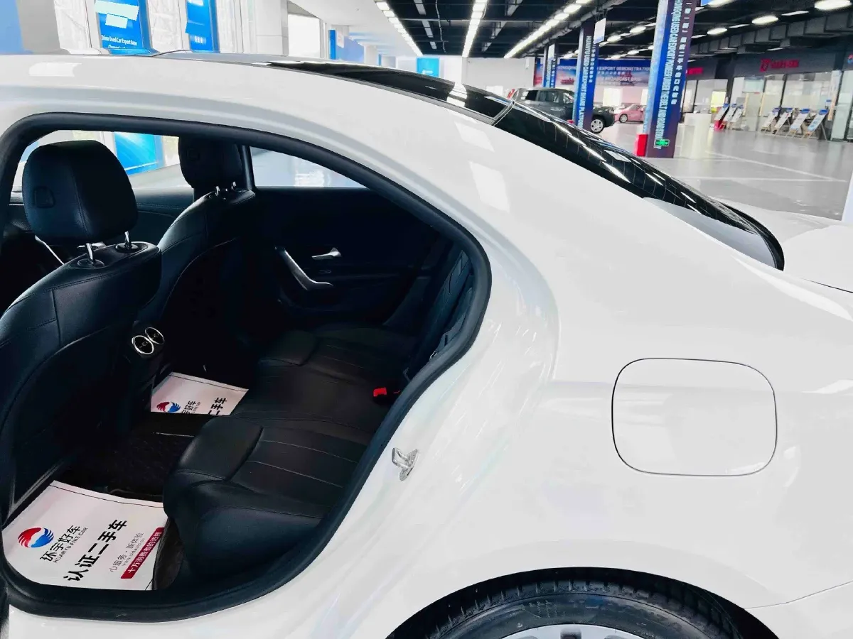 2022 Mercedes-Benz A Class 1.3T 136HP L4 7DCT,autocango,china used car exporter,china ev exporter,chinese used car exporter,chinese used ev exporter