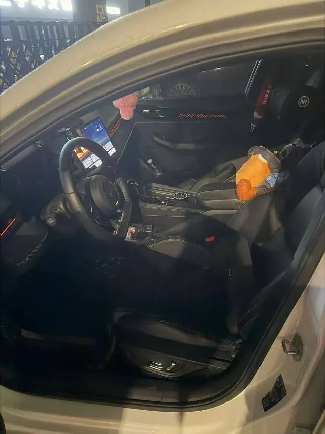 2023 LYNK&CO 03 2.0T 254HP L4 7DCT,autocango,china used car exporter,china ev exporter,chinese used car exporter,chinese used ev exporter