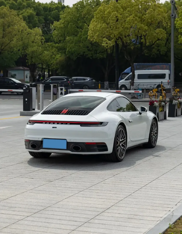 2020 Porsche 911 3.0T 385HP H6 8DCT,autocango,china used car exporter,china ev exporter,chinese used car exporter,chinese used ev exporter