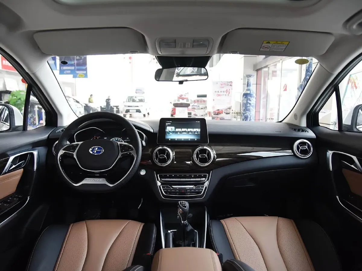 2019 BAIC ChangHe A6 1.5L 113HP L4 5MT,autocango,china used car exporter,china ev exporter,chinese used car exporter,chinese used ev exporter