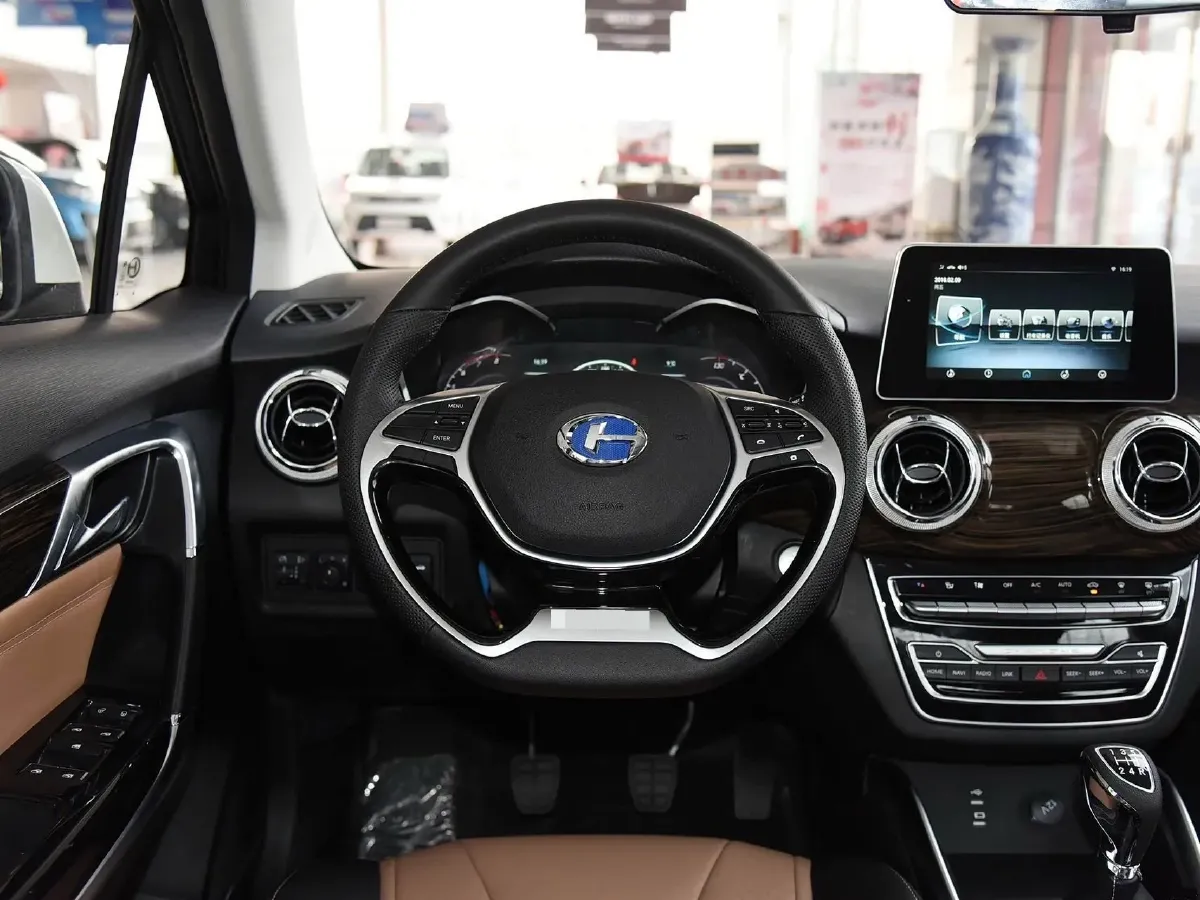 2019 BAIC ChangHe A6 1.5L 113HP L4 5MT,autocango,china used car exporter,china ev exporter,chinese used car exporter,chinese used ev exporter