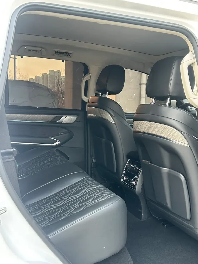 2022 Tank 500 3.0T 360HP V6 9AT,autocango,china used car exporter,china ev exporter,chinese used car exporter,chinese used ev exporter