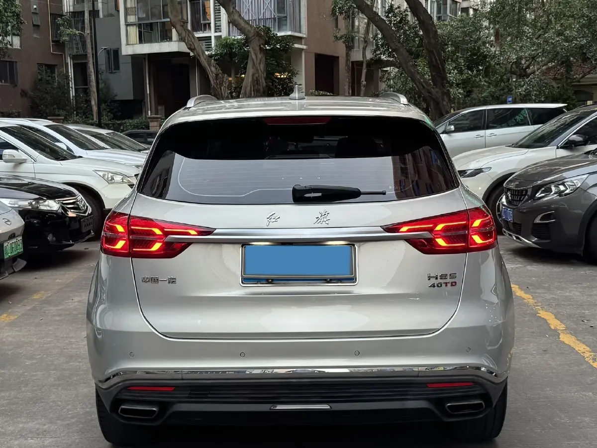 2019 HongQi HS5 2.0T 224HP L4 6AT,autocango,china used car exporter,china ev exporter,chinese used car exporter,chinese used ev exporter