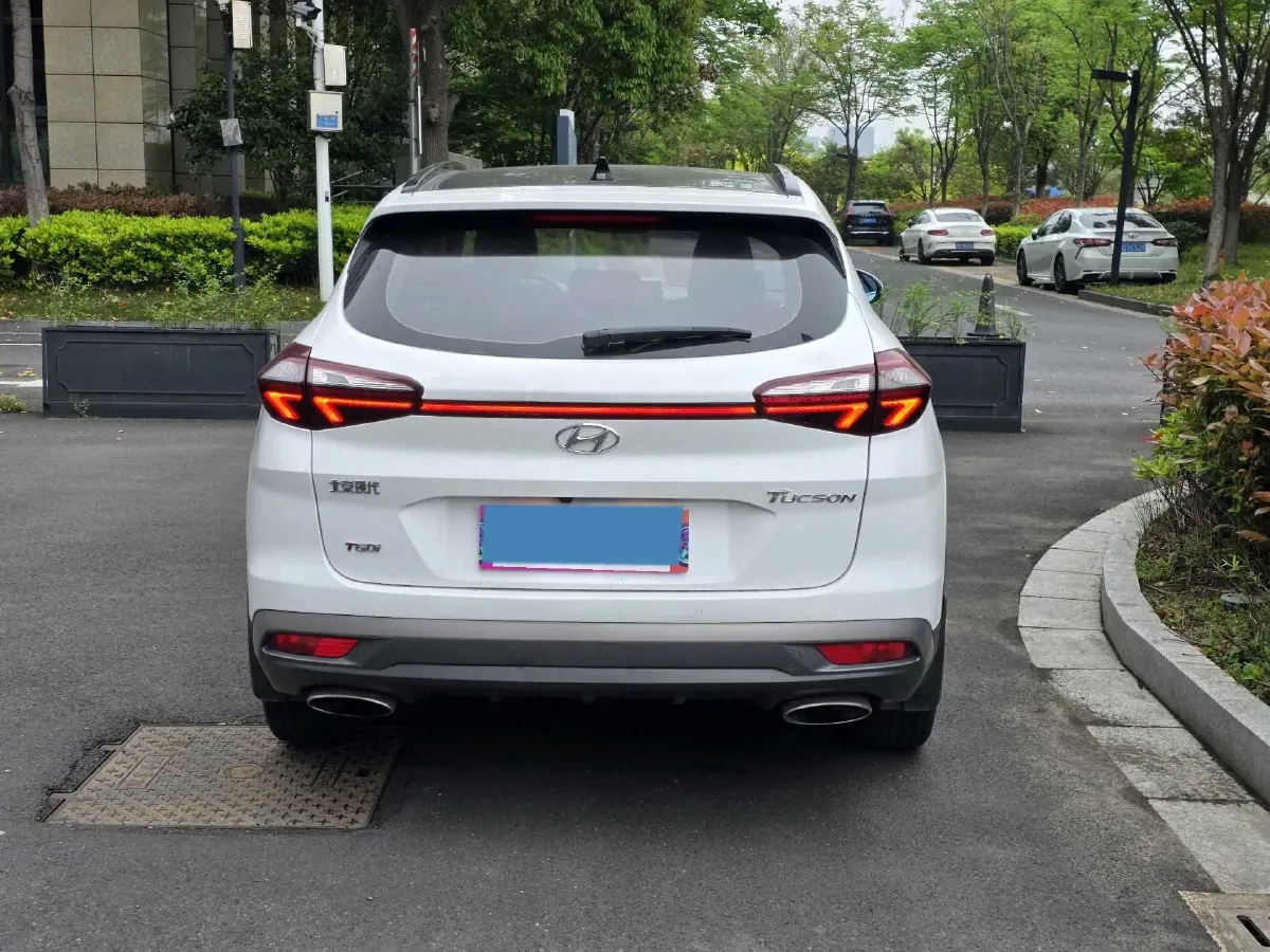 2019 Hyundai Tucson 1.6T 177HP L4 7DCT,autocango,china used car exporter,china ev exporter,chinese used car exporter,chinese used ev exporter