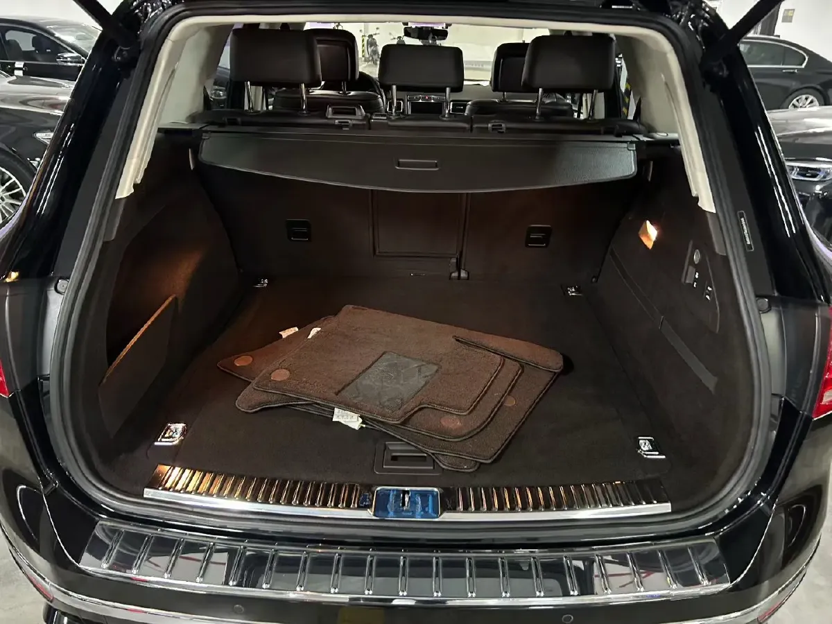 2018 Volkswagen Touareg 3.0T 320HP V6 8AT,autocango,china used car exporter,china ev exporter,chinese used car exporter,chinese used ev exporter