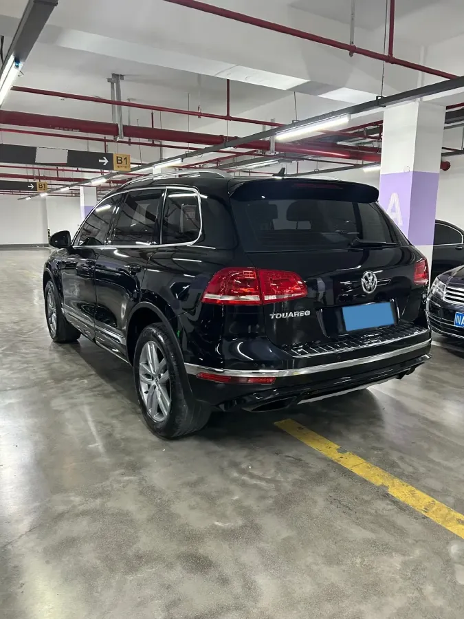 2018 Volkswagen Touareg 3.0T 320HP V6 8AT,autocango,china used car exporter,china ev exporter,chinese used car exporter,chinese used ev exporter