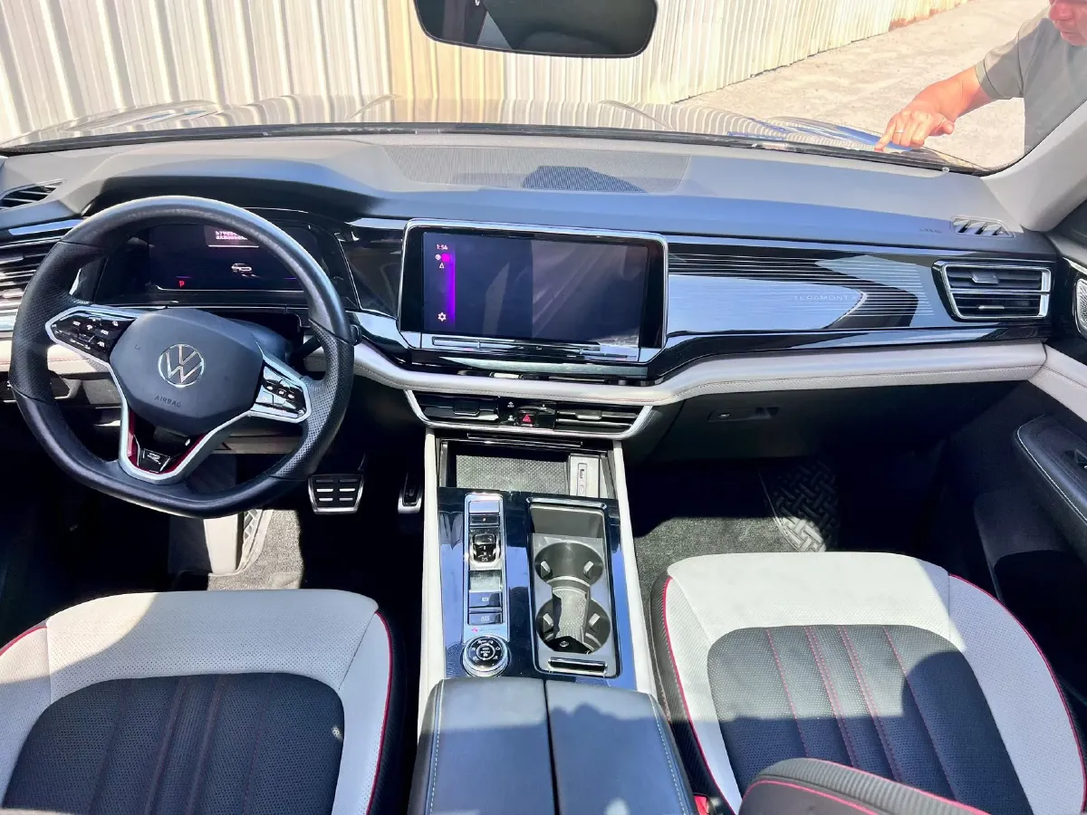 2023 Volkswagen Teramont 2.0T 220HP L4 7DCT,autocango,china used car exporter,china ev exporter,chinese used car exporter,chinese used ev exporter