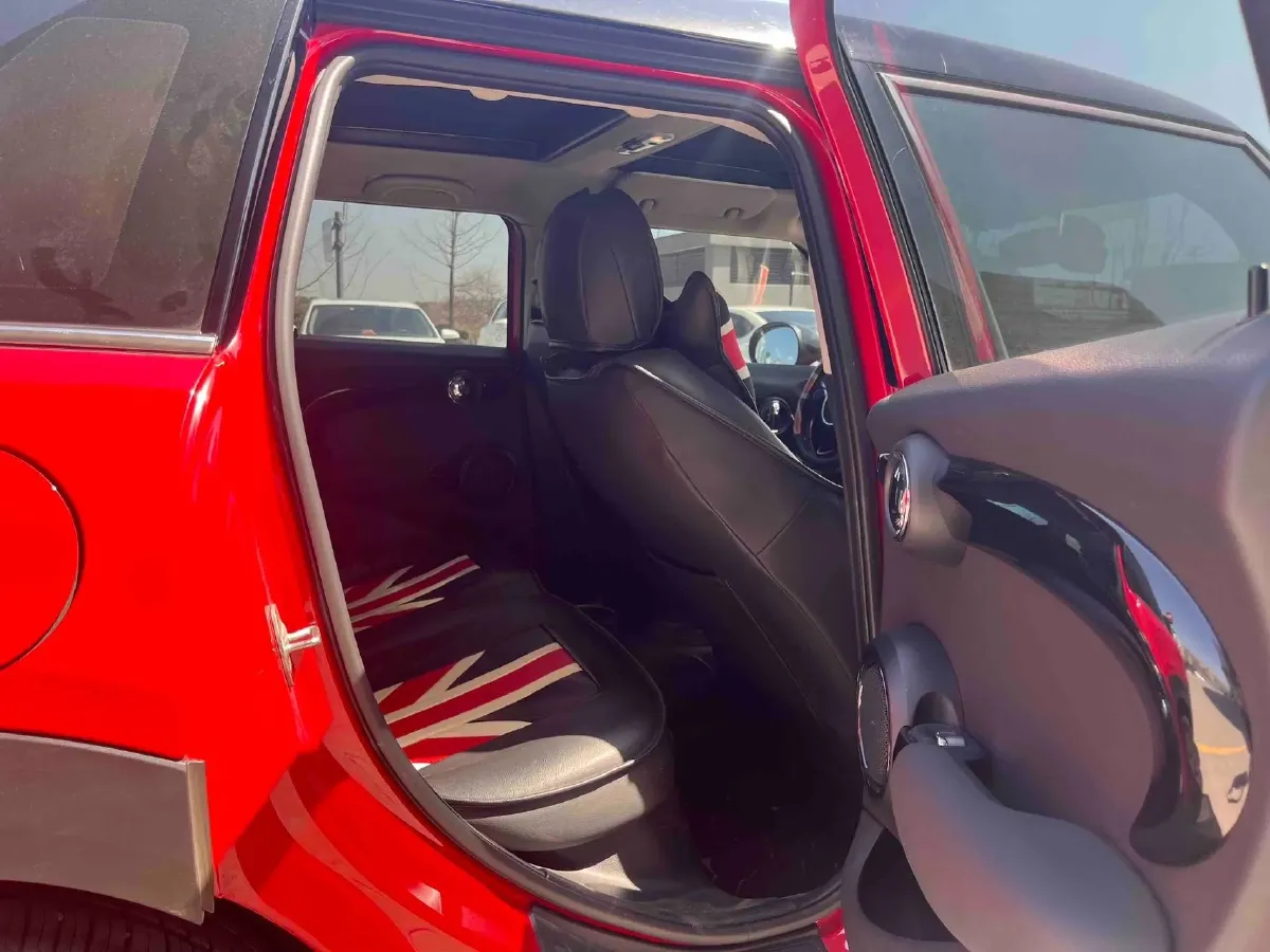 2018 MINI COUNTRYMAN 1.5T 136HP L3 6AT,autocango,china used car exporter,china ev exporter,chinese used car exporter,chinese used ev exporter