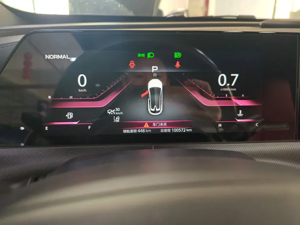 2020 ChangAn UNI-T 1.5T 180HP L4 7DCT,autocango,china used car exporter,china ev exporter,chinese used car exporter,chinese used ev exporter