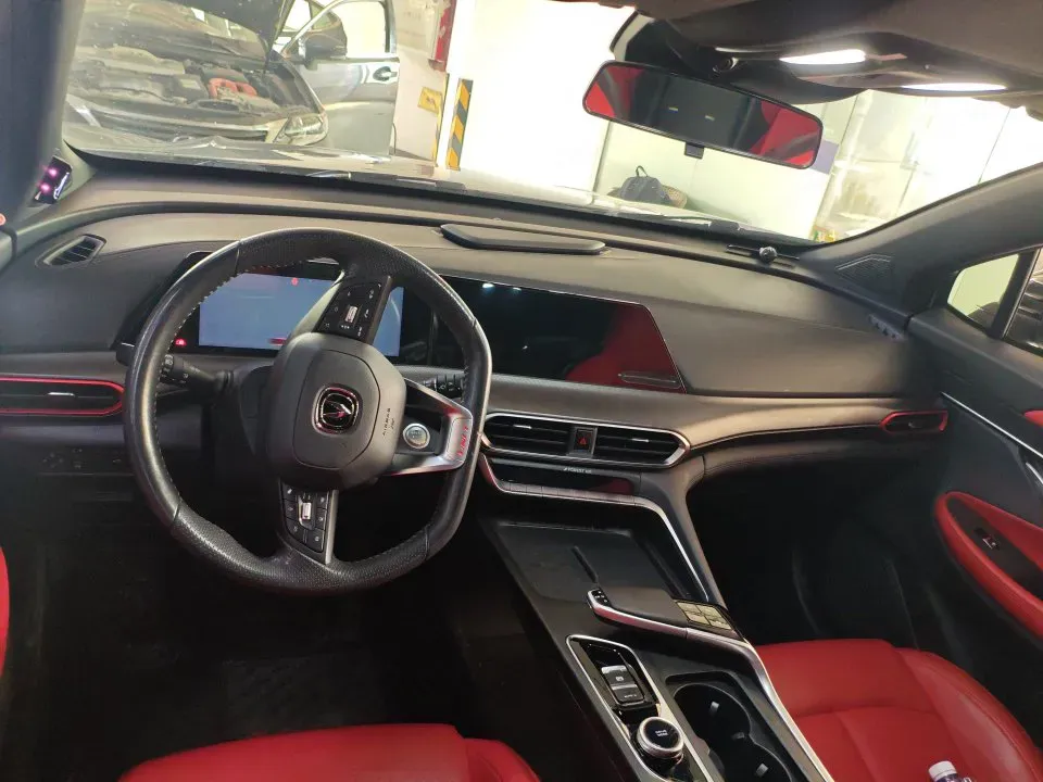 2020 ChangAn UNI-T 1.5T 180HP L4 7DCT,autocango,china used car exporter,china ev exporter,chinese used car exporter,chinese used ev exporter