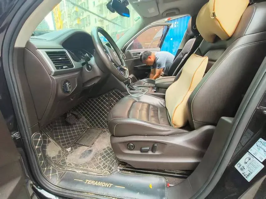 2017 Volkswagen Teramont 2.0T 186HP L4 7DCT,autocango,china used car exporter,china ev exporter,chinese used car exporter,chinese used ev exporter