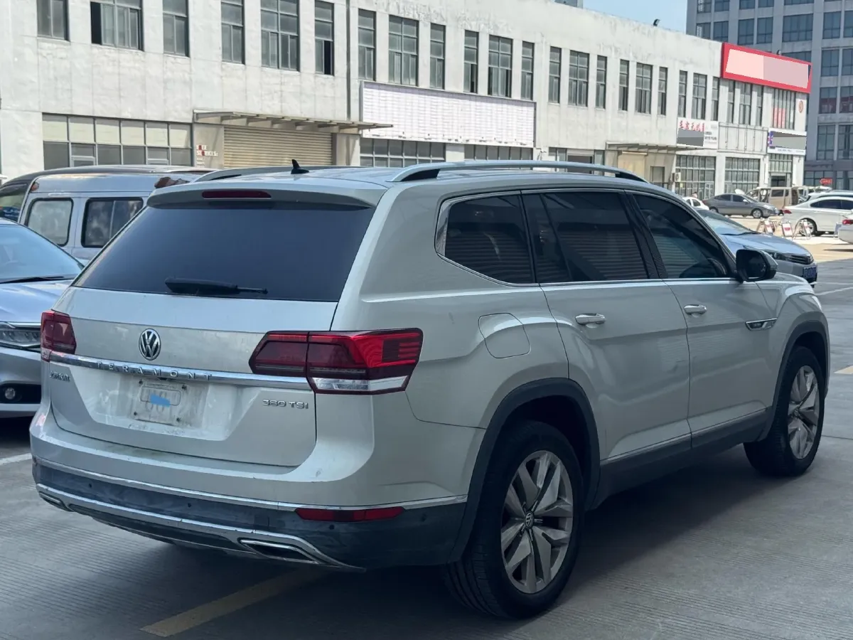 2017 Volkswagen Teramont 2.0T 220HP L4 7DCT,autocango,china used car exporter,china ev exporter,chinese used car exporter,chinese used ev exporter